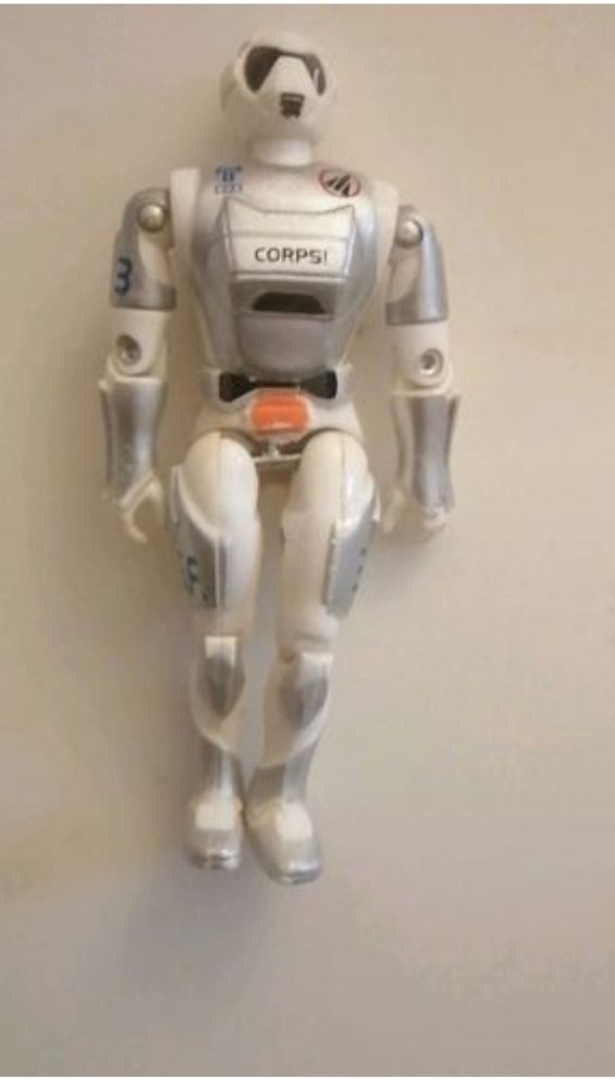 Figurine articul�e 5 Mulhouse (68)