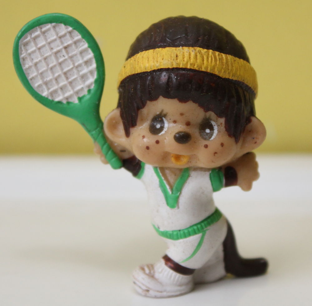 Figurine KIKI Japan 1979 Tosoki 15 Issy-les-Moulineaux (92)