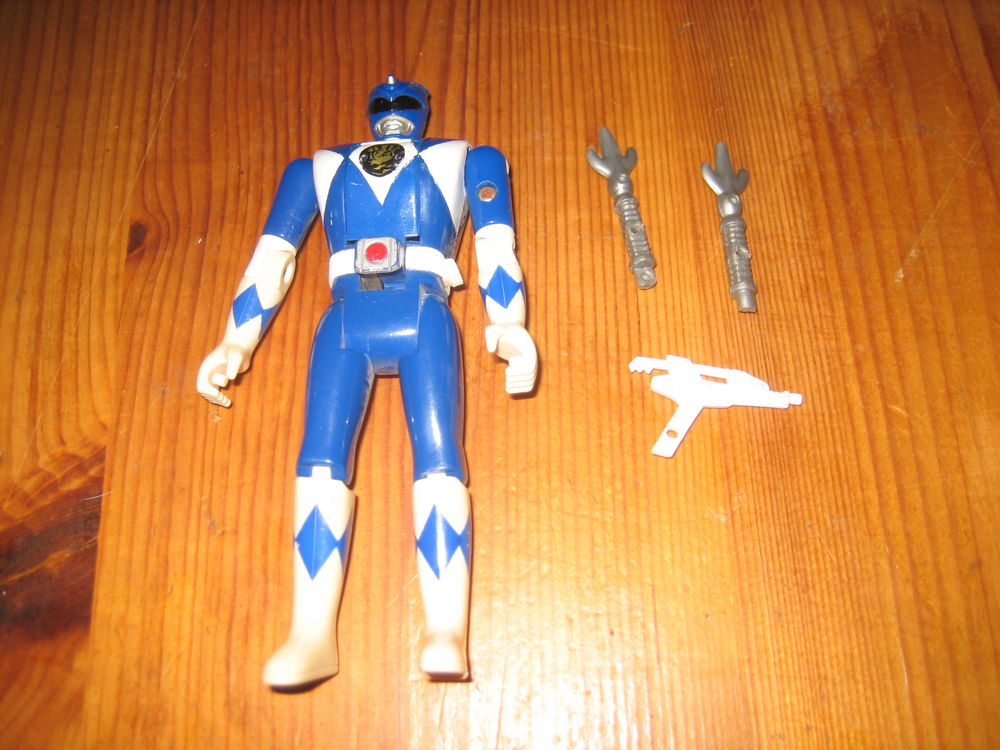 figurine MORPHIN POWER RANGERS BLEUE complet avec toutes ses armes 1995 bandai 30 C�zy (89)