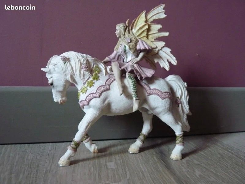 Figurine Schleich cheval + elfe jouet enfant 8 Brienne-le-Château (10)