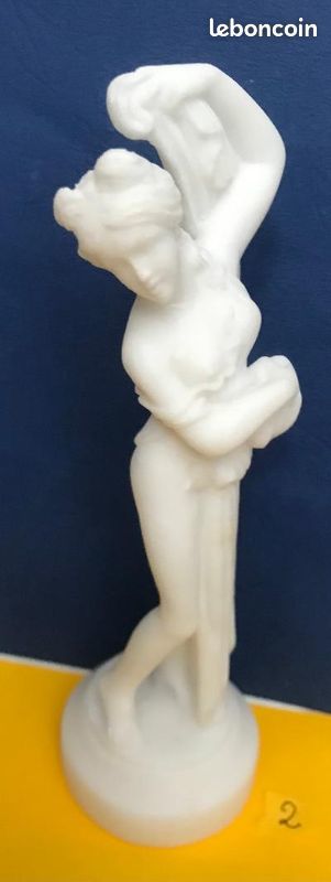 Figurine - sculpture ancienne biscuit de PORCELAINE  n�2 15 Dinan (22)