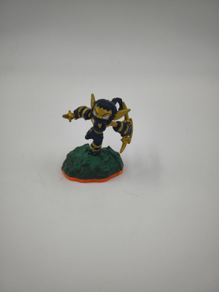 Figurine Skylanders Giants Legendary Steath Elf 24 Vulbens (74)