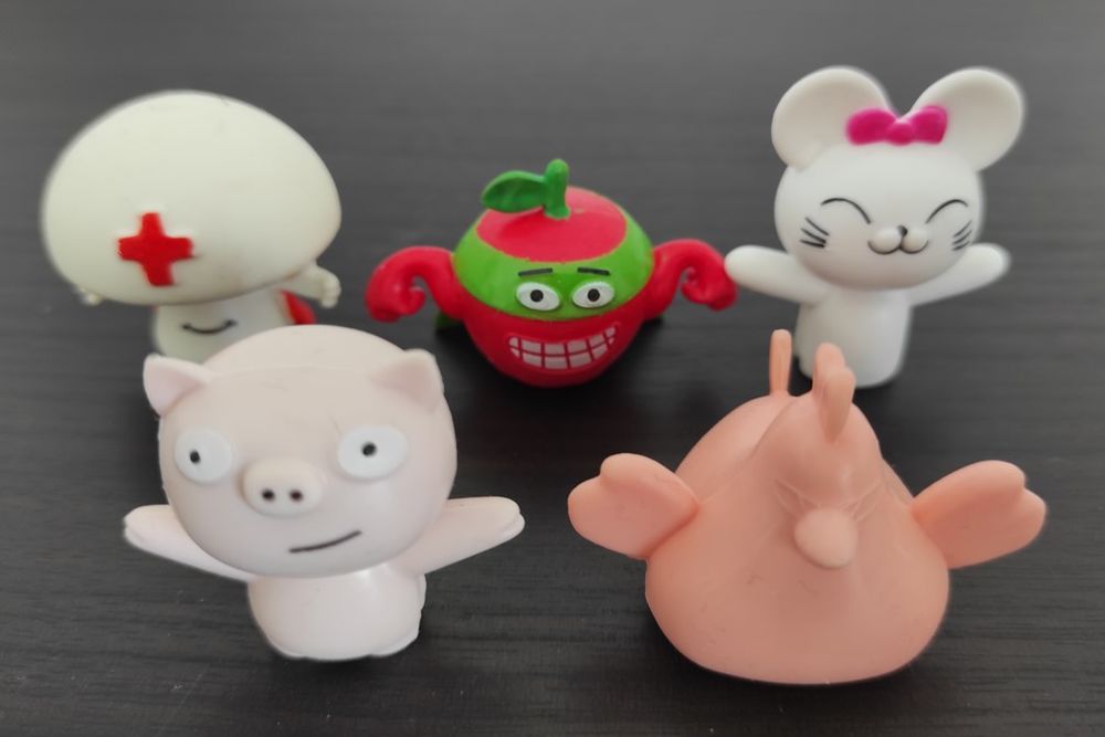 Figurines CORA (le lot de 5) 3 Metz (57)