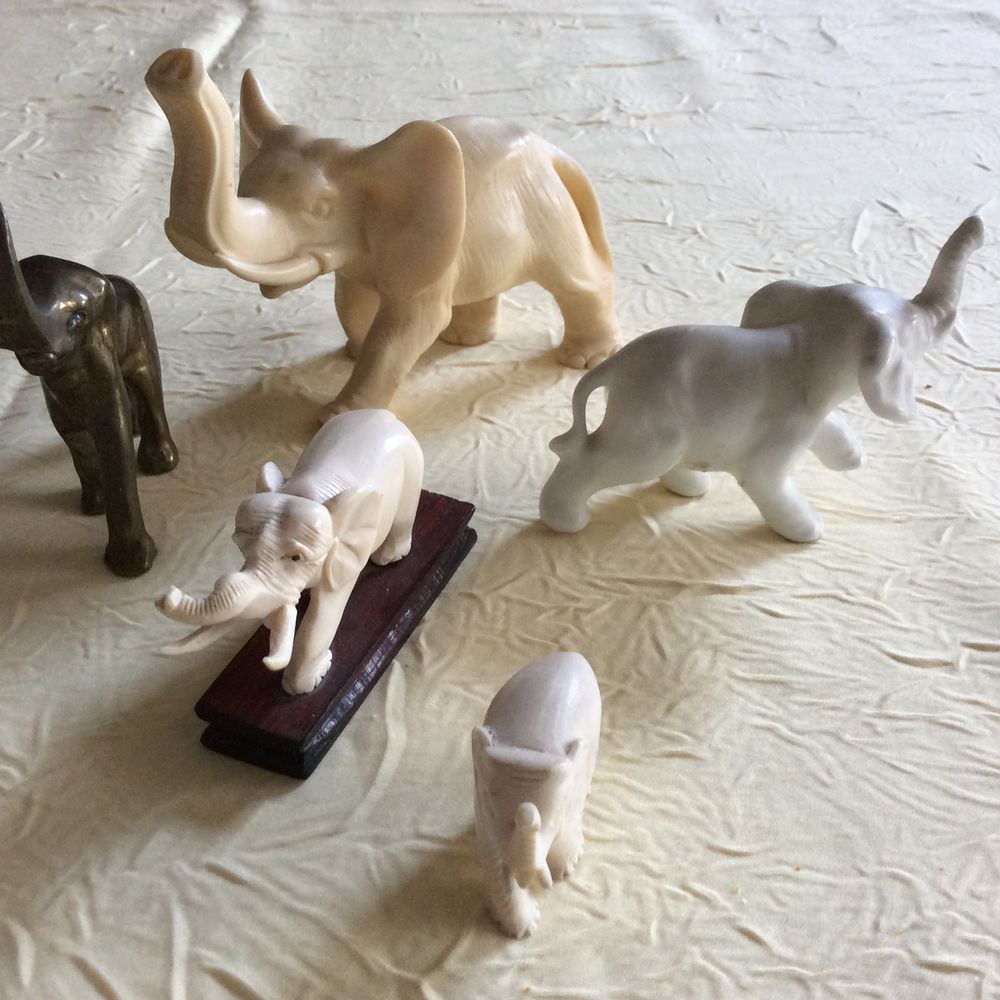 Figurines �l�phants (5) tailles et mat�riaux divers 15 Gif-sur-Yvette (91)