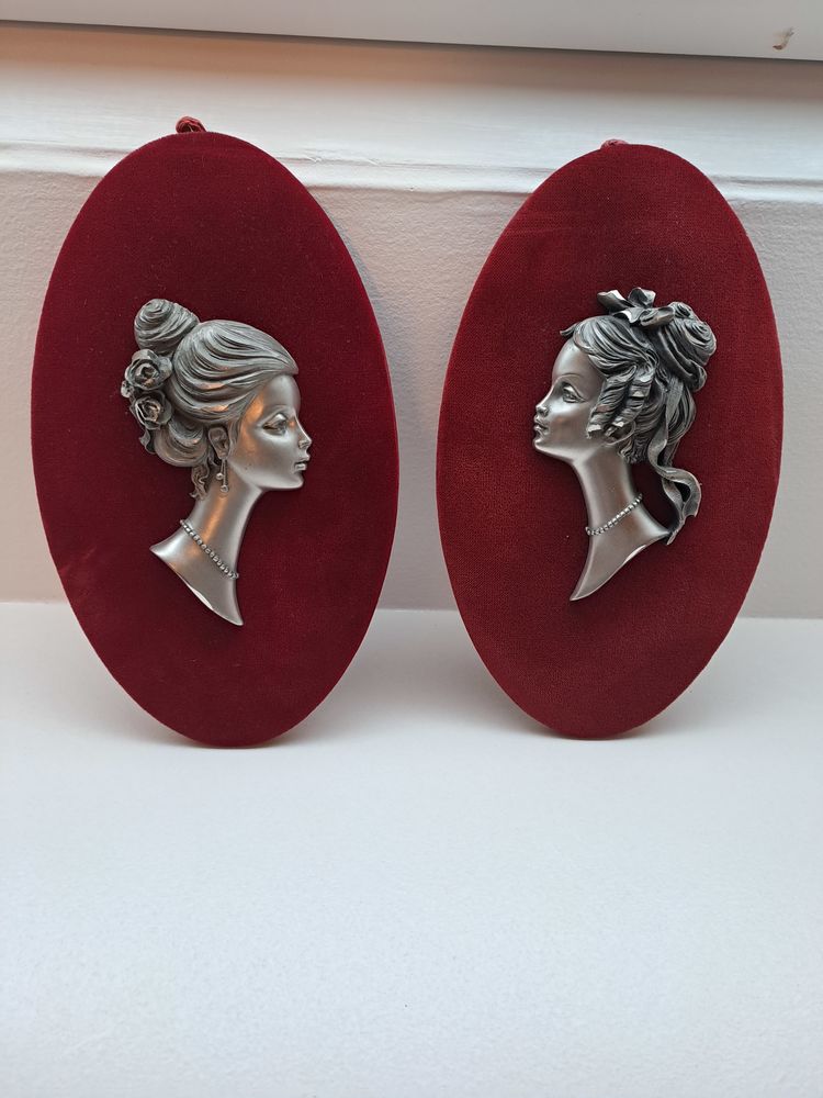  lot de 2 figurines en �tain sign�es B�ch�s 25 Portbail (50)