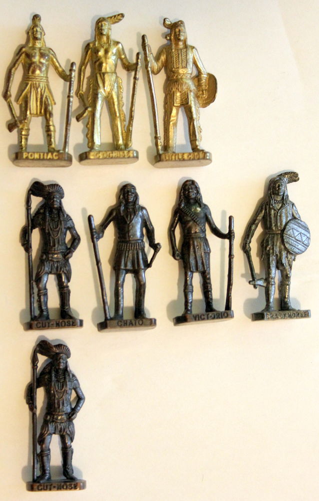 Figurines m�tal indiens KINDER Vintage 5 Issy-les-Moulineaux (92)