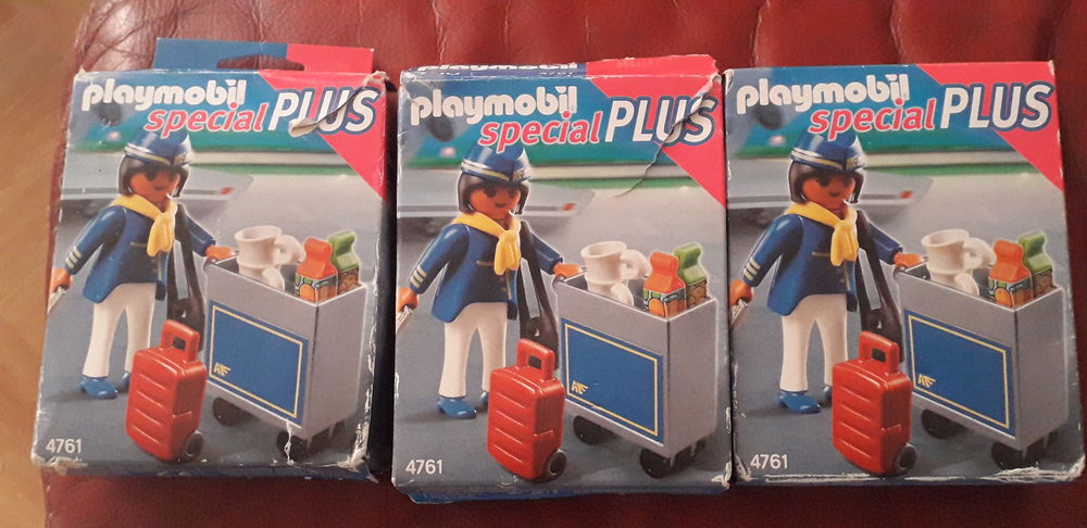03 figurines Playmobil dans leur bo�te 20 Marseille 15 (13)