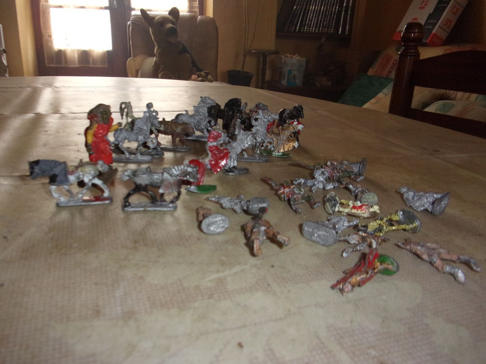 figurines en plomb 40 Cousance (39)