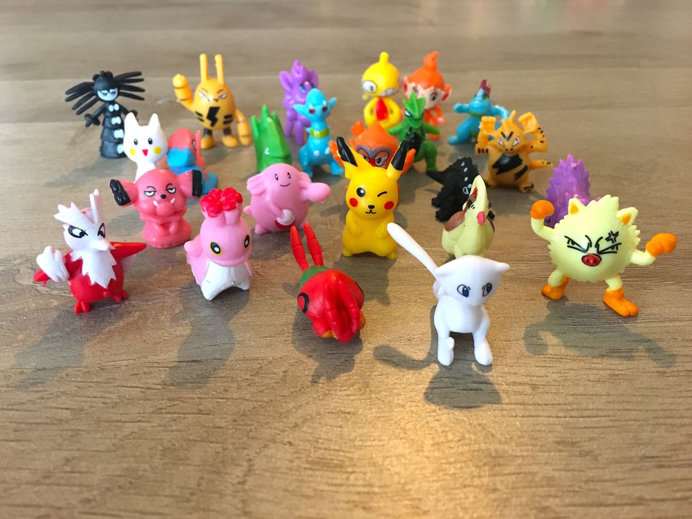 Lot de 24 figurines Pokémon 1 10 Nantes (44)