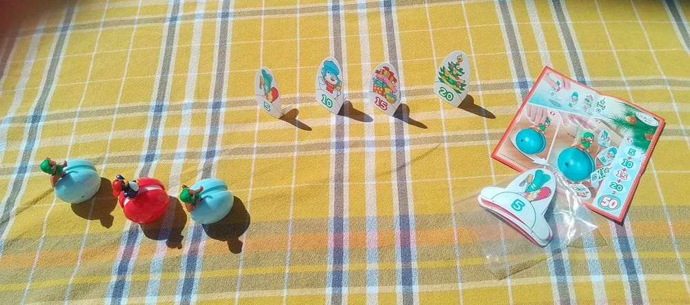 Lot de 3 Figurines Roulantes avec Cibles : Prix 2,50� 3 La Fert�-Alais (91)