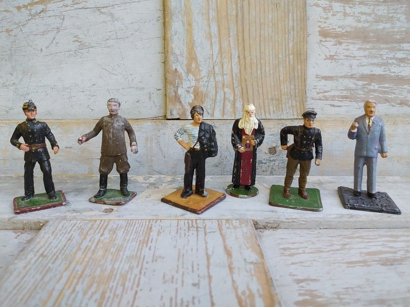 Figurines Soldats Plomb M�tal Russie URSS Staline Eltsine 0 Loches (37)