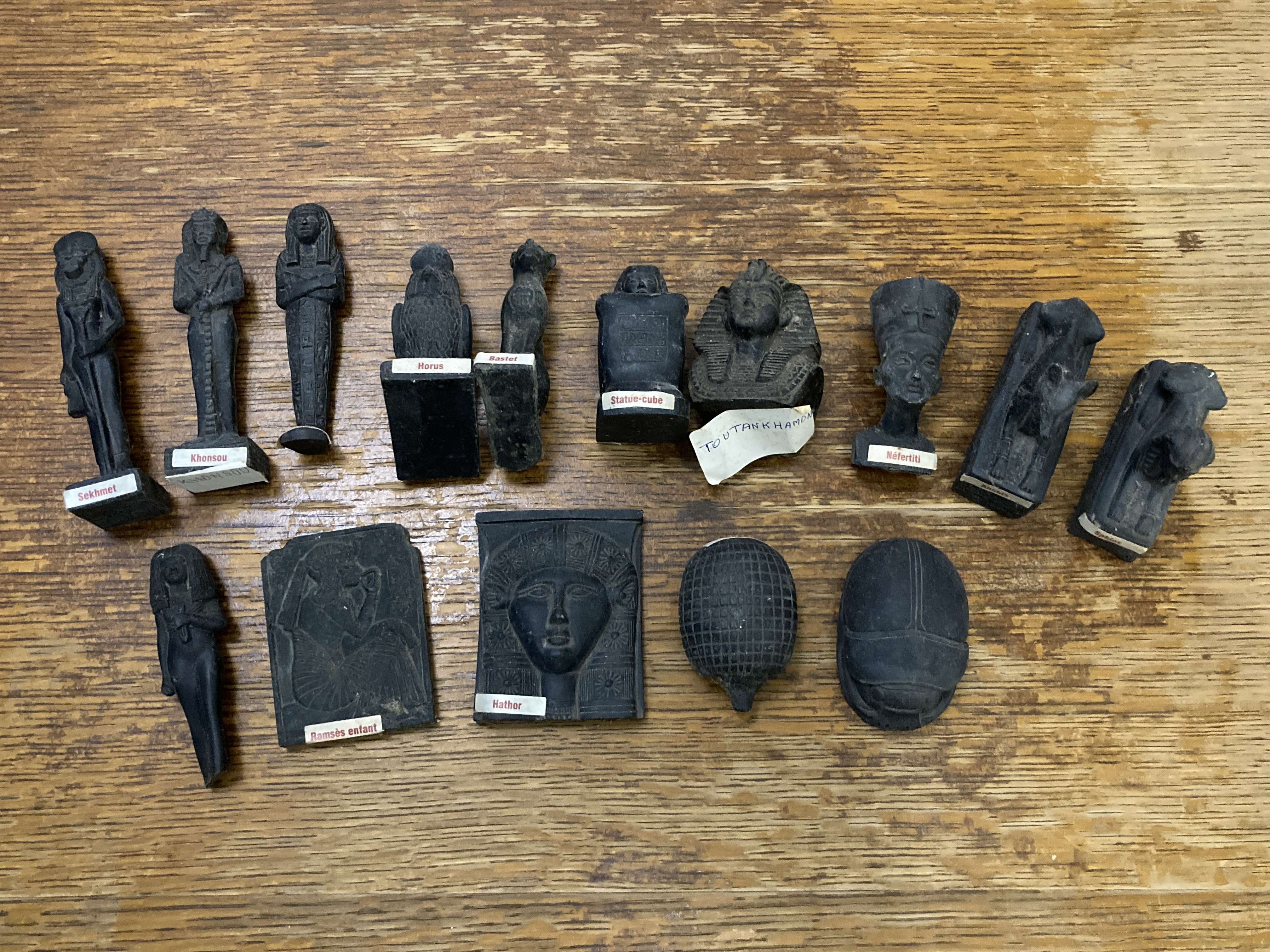 15 FIGURINES statuettes �GYPTIENNE VINTAGE 7-14cm 40 Cavaillon (84)