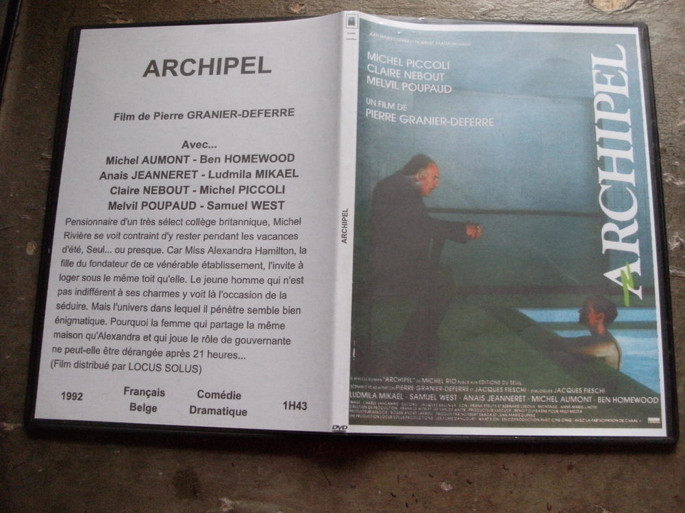 Film :   Archipel   40 Saint-M�dard-en-Jalles (33)