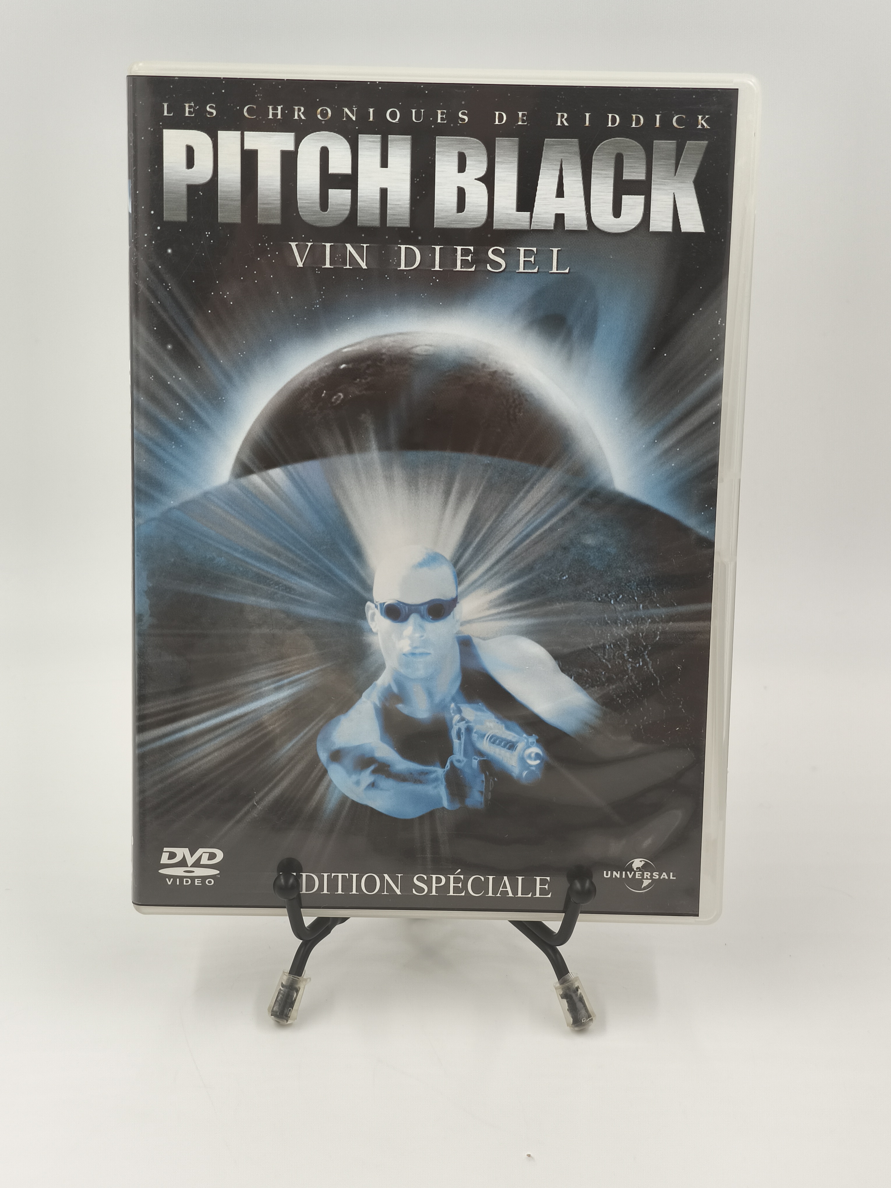 Film DVD Pitch Black en boite 1 Vulbens (74)