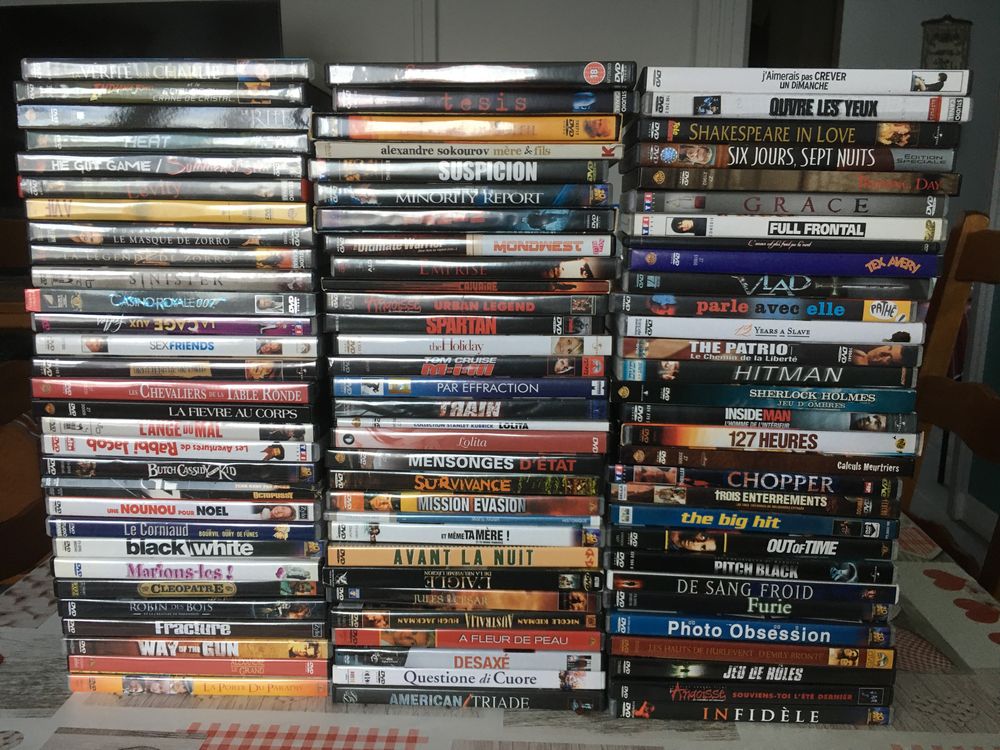 50  FILMS EN DVD QUASI NEUF 50 Laval (53)