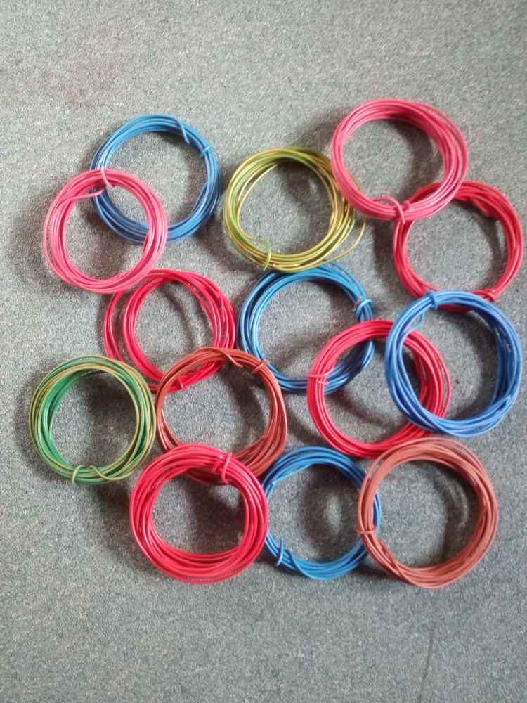 lot de fils electriques 2,5mm� 12 Sarrebourg (57)