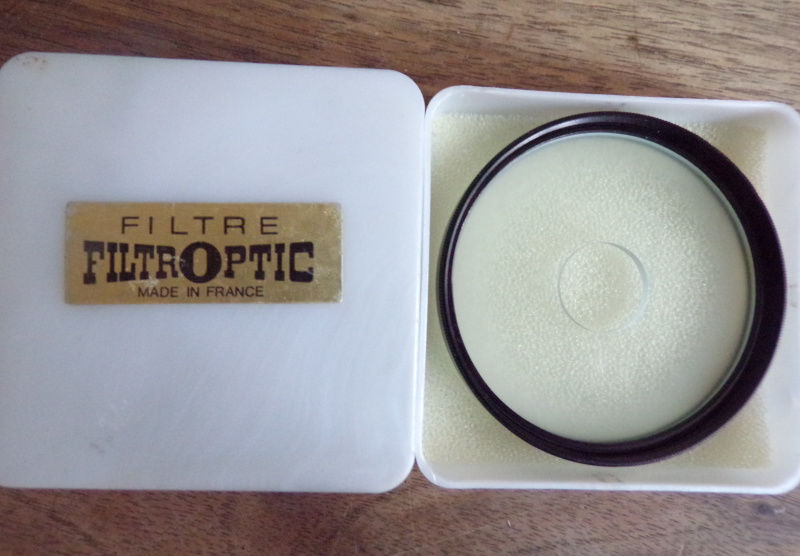 Filtre filtroptic 55 mm , un trou au centre voir photo, 12 Laval (53)