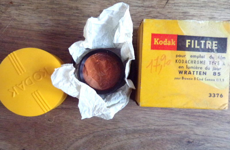 Filtre kodak jaune 3376  30mm N� 85 type A 10 Laval (53)