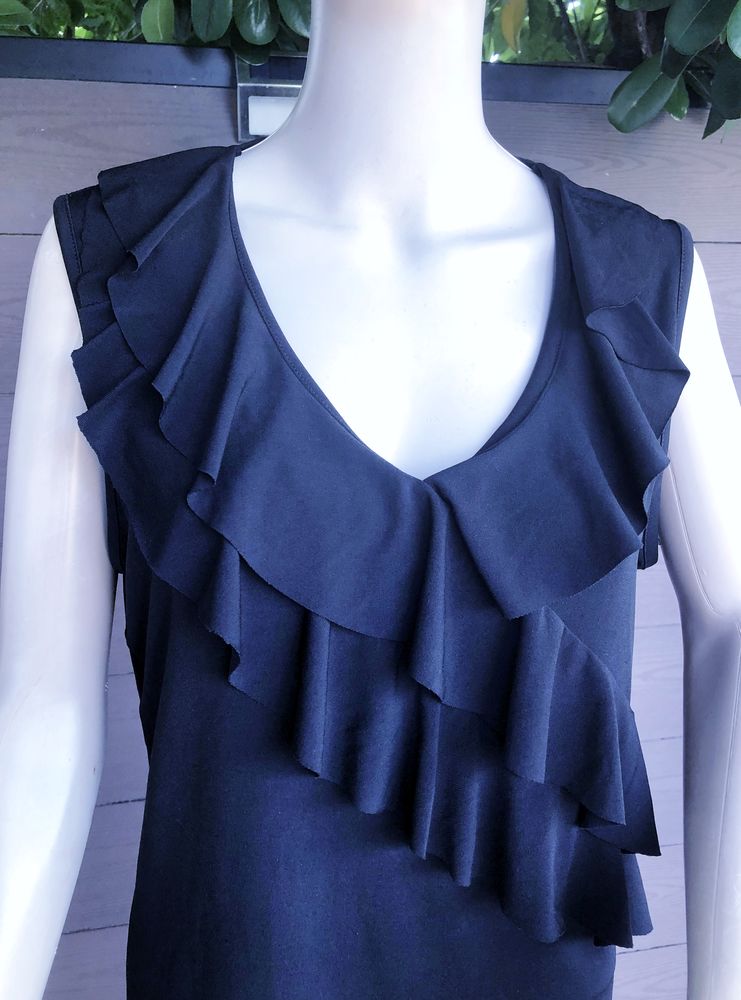 FIORELLA DI VERDI - HAUT NOIR AVEC VOLANTS SUR BUSTE 0 Villeneuve-Loubet (06)