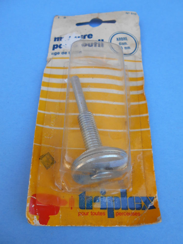FIXATION pour outils   Triplex   5 Dammarie-les-Lys (77)