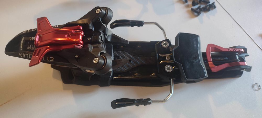 Fixations ski rando 260 Bagn�res-de-Luchon (31)