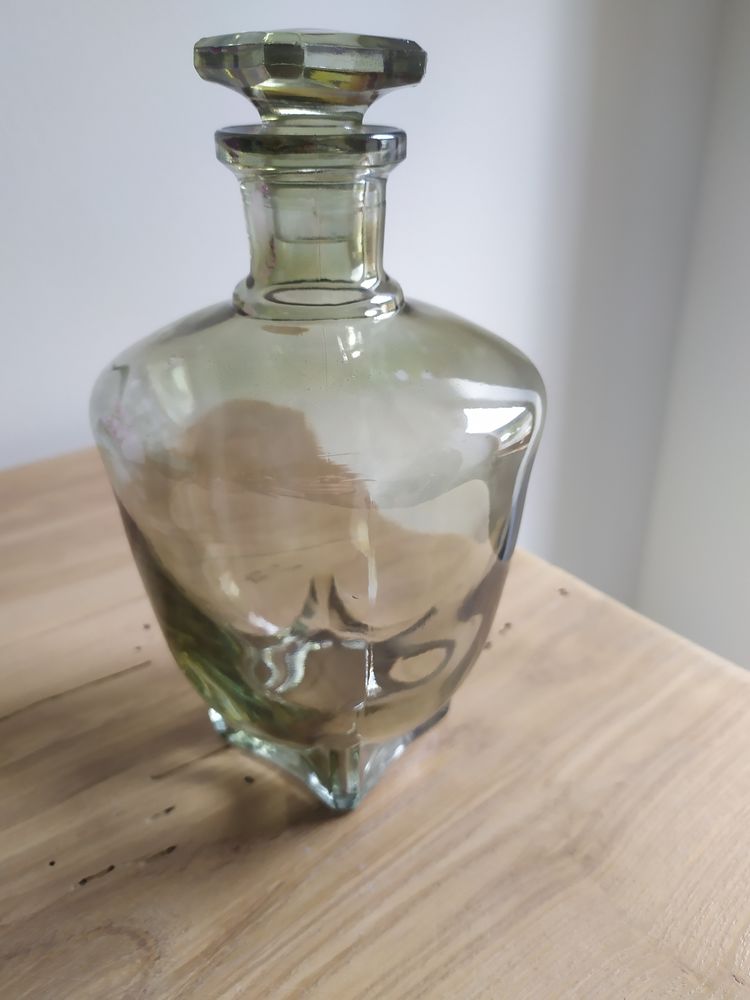 Flacon ancien 10 Saint-Pierre-de-Chartreuse (38)