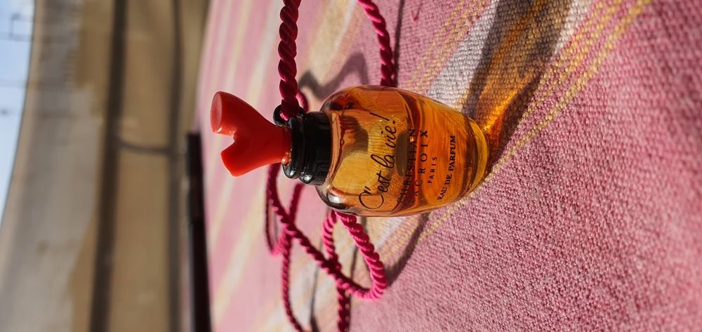 flacon miniature pendentif 30 Nice (06)