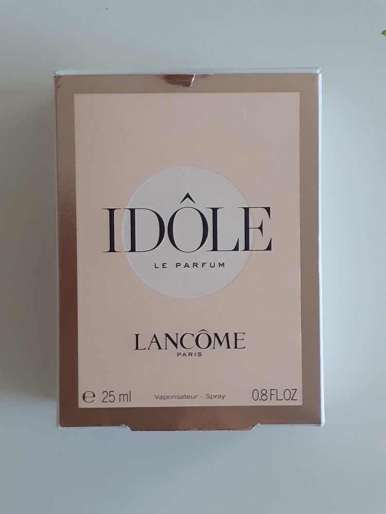 Flacon d'eau de parfum 25mL Id�le de Lanc�me 30 Melun (77)