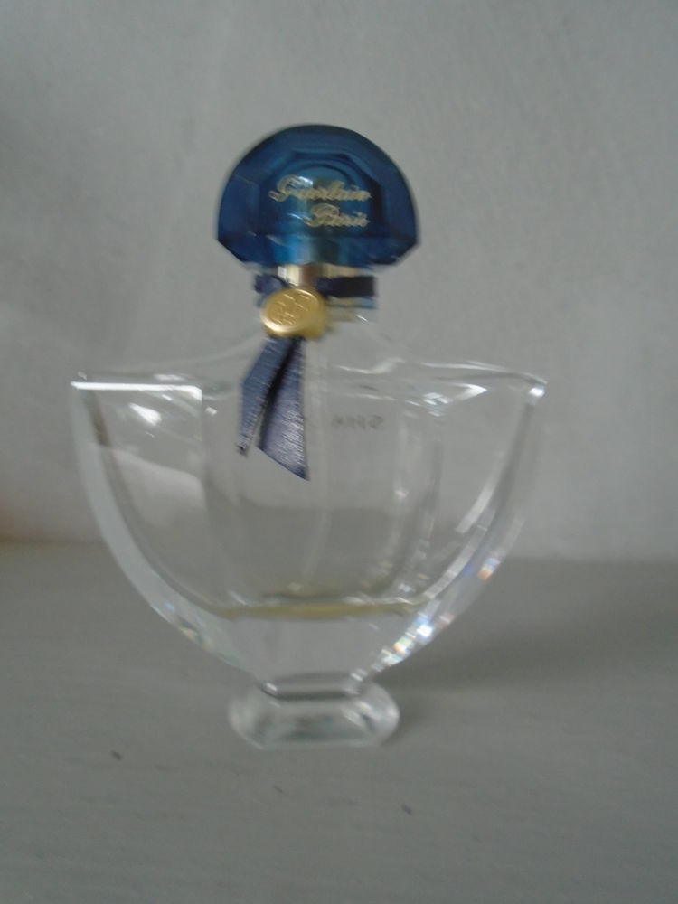Flacon de parfum Guerlain 5 Langoat (22)