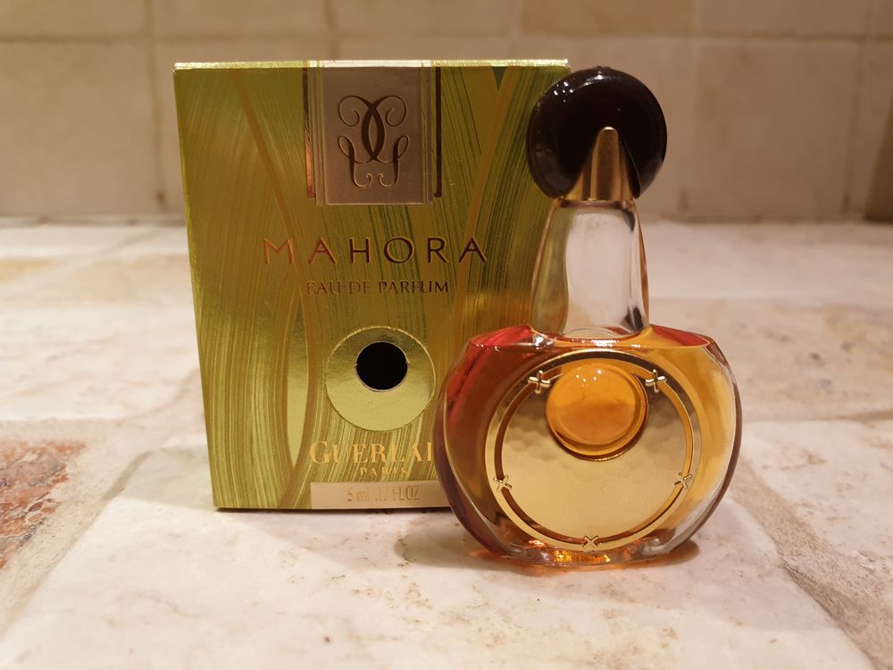 Flacon parfum miniature Guerlain 12 Paris 10 (75)