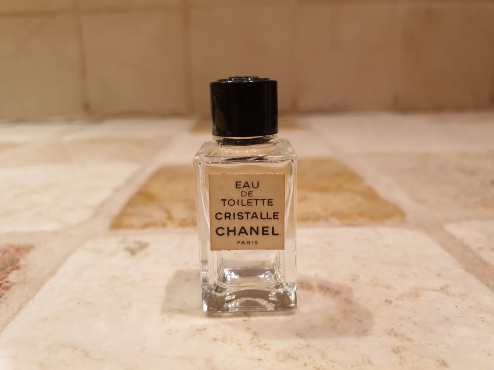 Flacon de parfum miniature 5 Paris 10 (75)