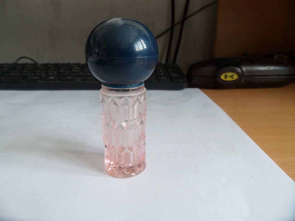 flacon de parfum pour collection 1 Combs-la-Ville (77)