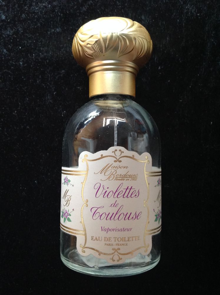 FLACON DE PARFUM VIDE VIOLETTES DE TOULOUSE Envoi Possible
2 Tr�gunc (29)