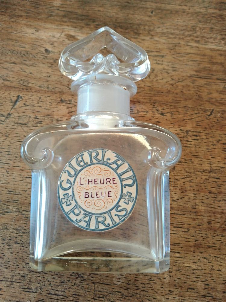 Flacon de parfum vide en Baccarat 55 S�v�rac-d'Aveyron (12)