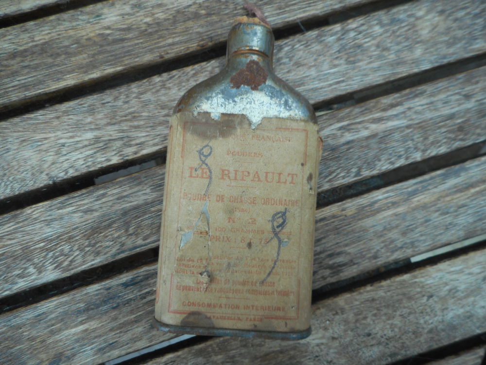 Flacon de poudre de chasse Le Ripault 5 Nieuil-l'Espoir (86)