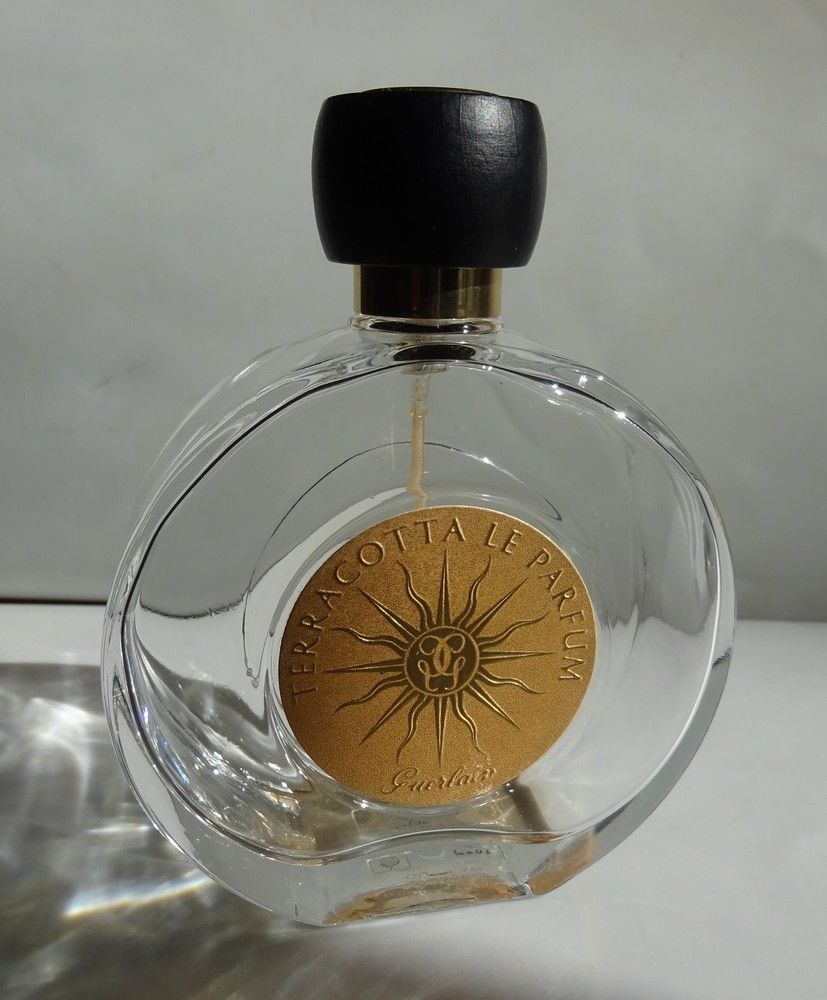 Flacon vapo. vide TARRACOTTA de GUERLAIN 6 Mondragon (84)