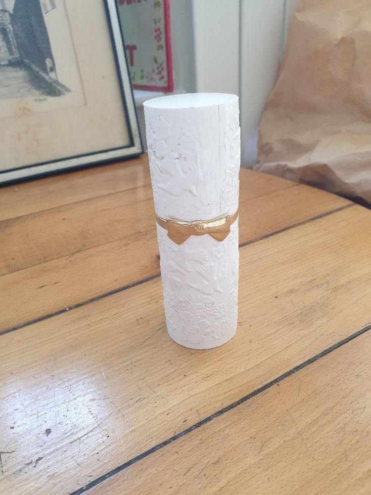 Flacon vide Nina Ricci, vintage, pour collection 15 Mouxy (73)