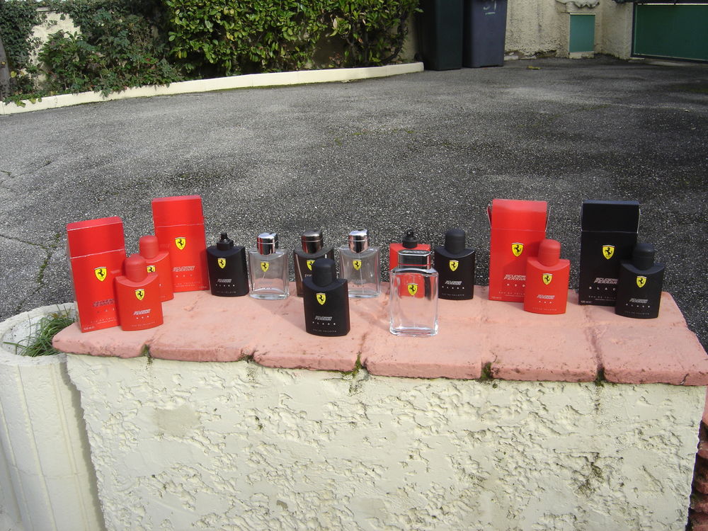 Flacons parfum Ferrari  original collection 0 Fontaines-sur-Sa�ne (69)