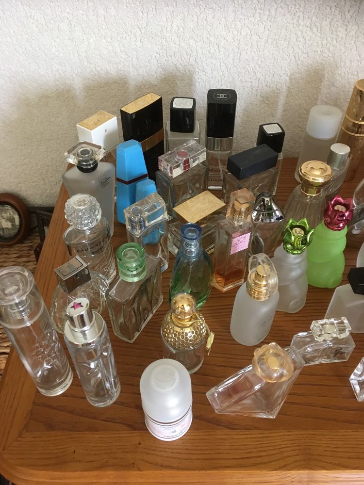 flacons de parfum vides 1 Mandres-les-Roses (94)
