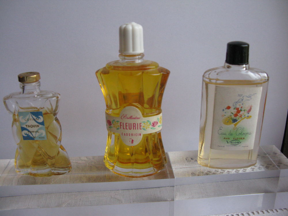 1 Lot de 3 flacons pour collection 25 Vailly-sur-Sauldre (18)
