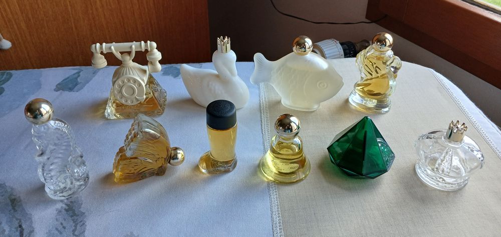 FLACONS VINTAGE AVON 1 Nevers (58)