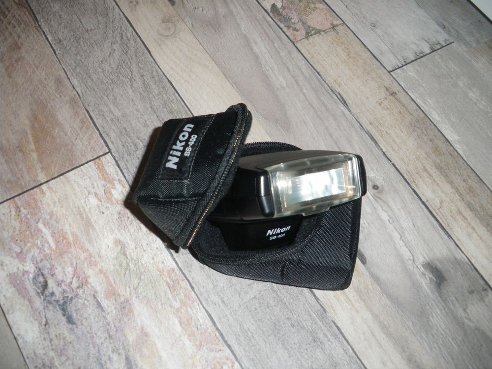 Flash Nikon SB 400 70 Nice (06)