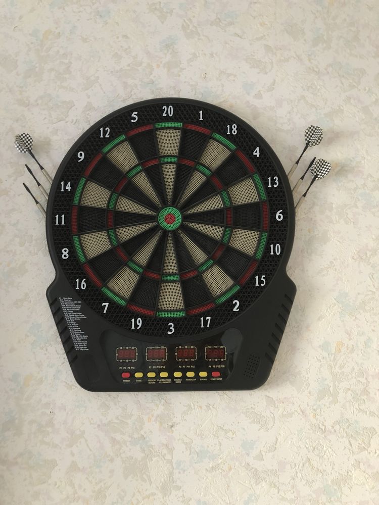 Jeu de fl�chettes 10 Saint-Jean-de-Thurigneux (01)