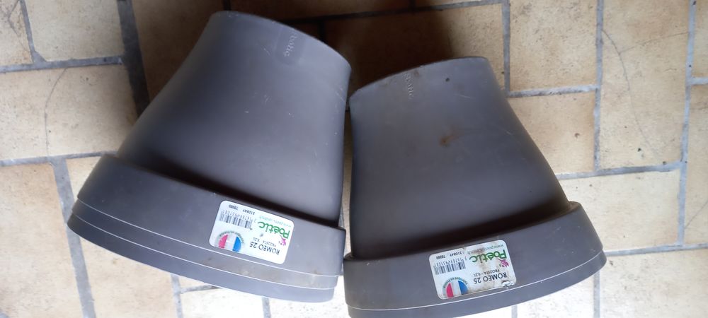 pot de fleur de couleur gris ( 5) 12 Nogent-le-Rotrou (28)