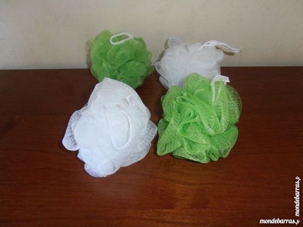 Lot de 4 fleurs de bains (25) 3 Tours (37)