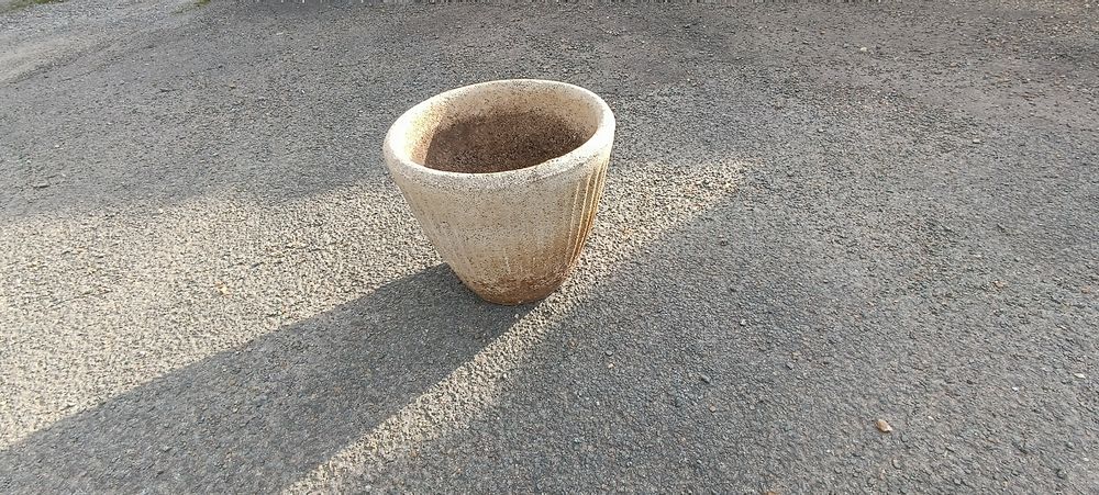 Pot de fleurs en gr�s 20 Angers (49)