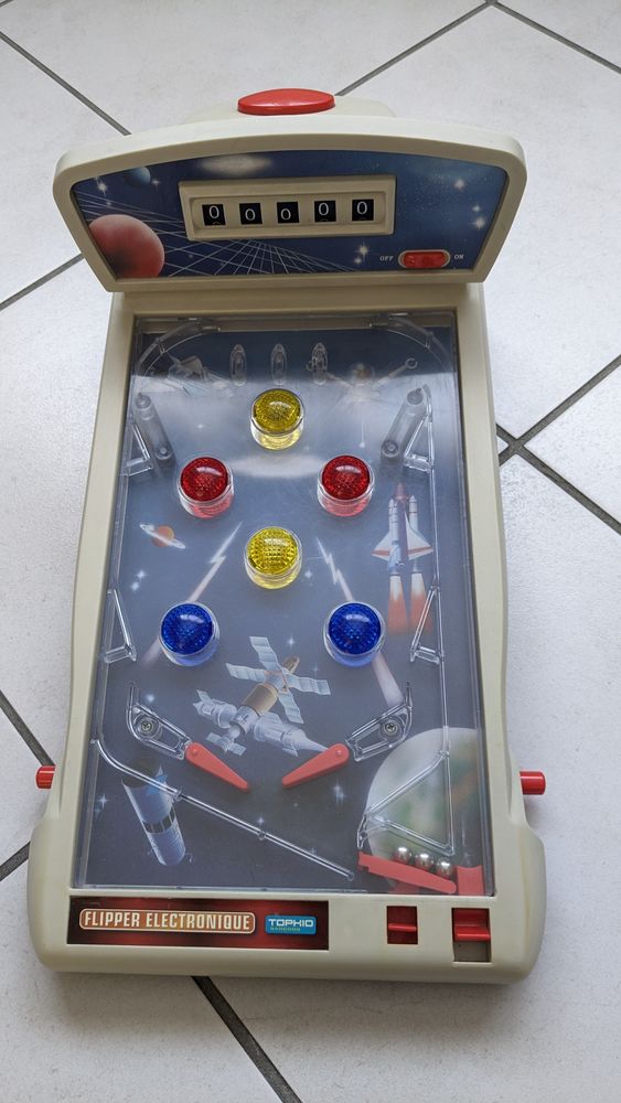 Flipper �lectronique Topkid 14 D�cines-Charpieu (69)