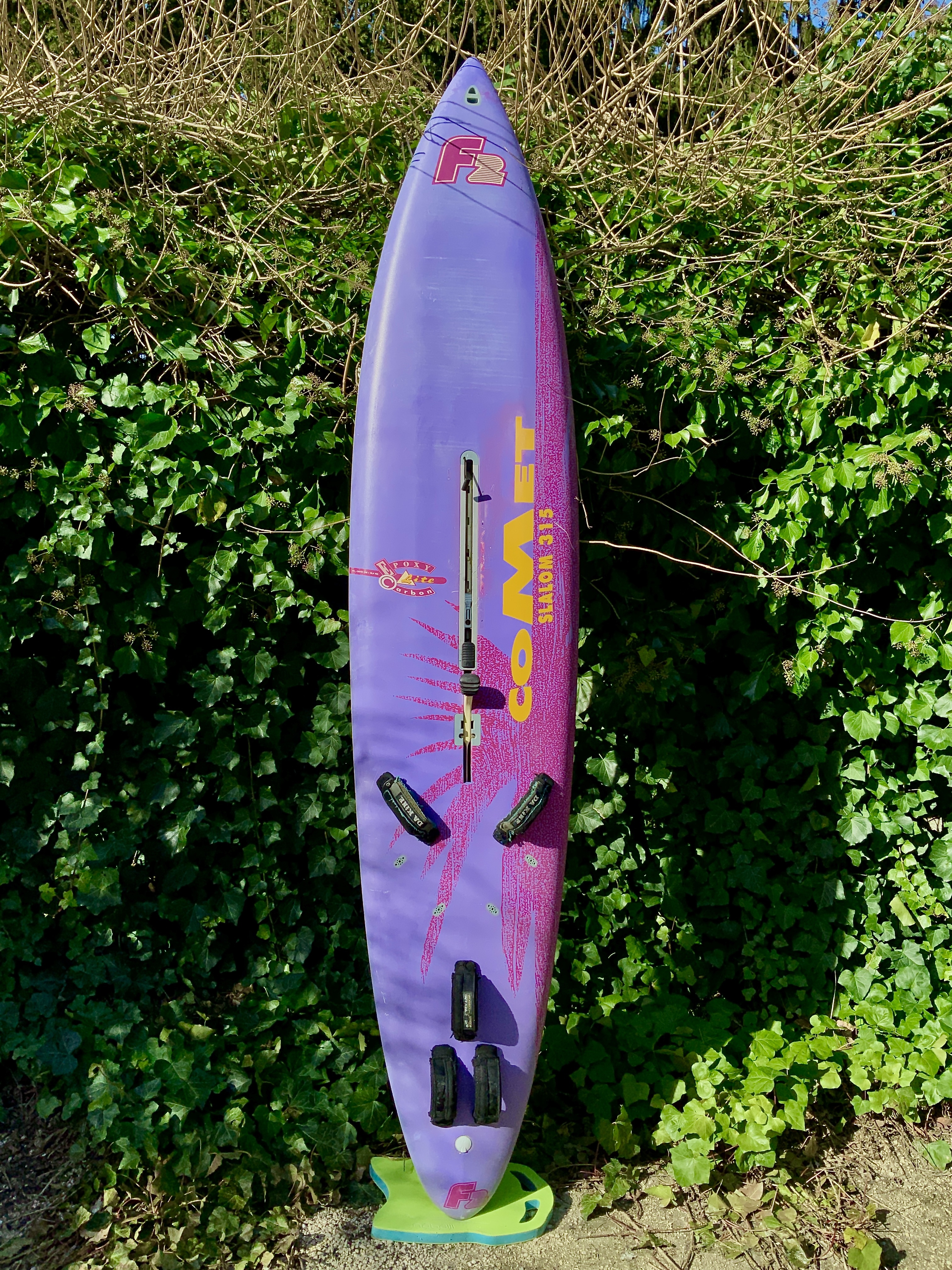 Flotteur F2 Comet Slalom carbone 60 Saint-Martin-d'H�res (38)