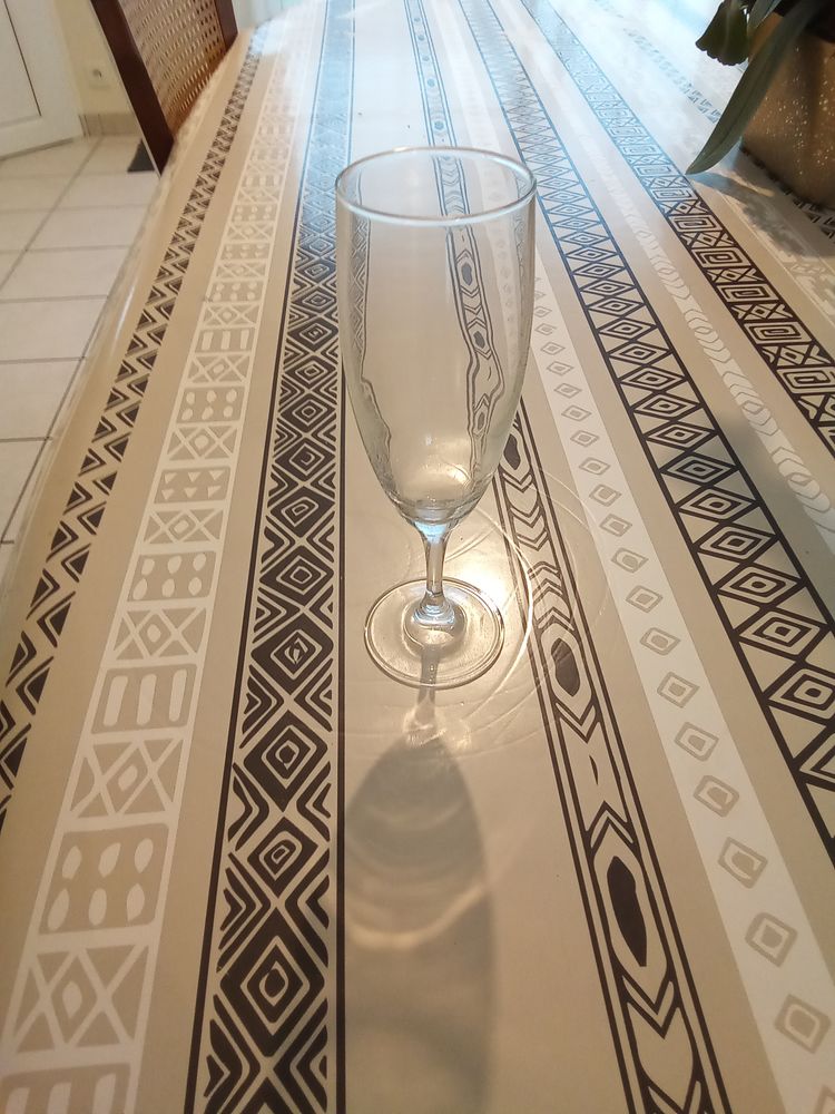 Fl�te � champagne 5 Vitr� (35)