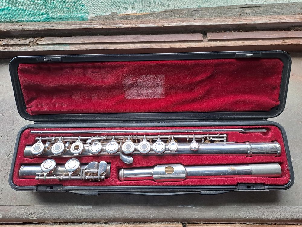 Flute traversiere 550 Montceaux-l�s-Provins (77)